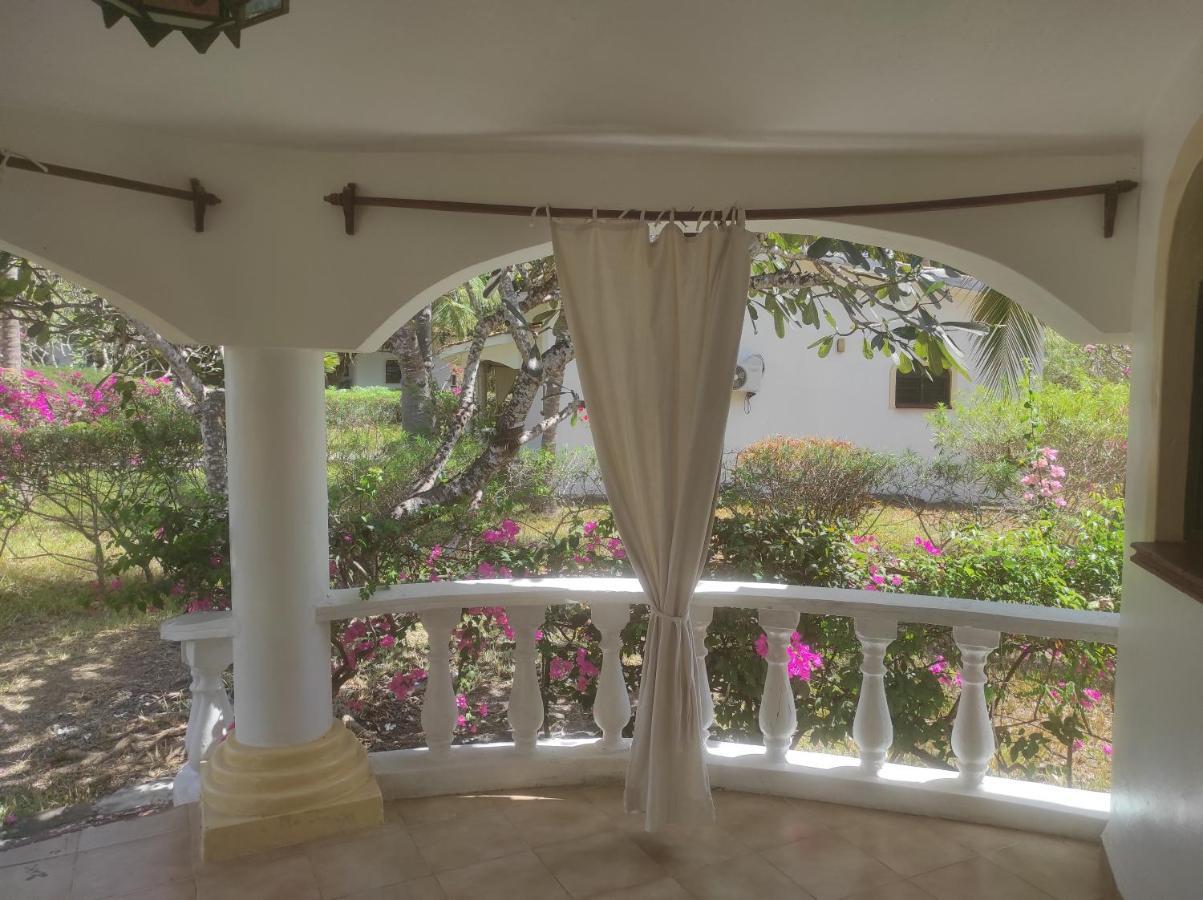 2Livu Villas Watamu Kültér fotó