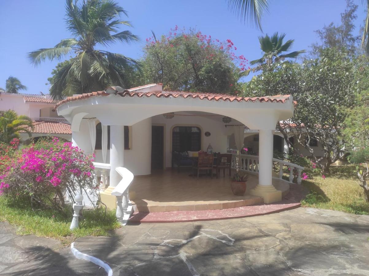 2Livu Villas Watamu Kültér fotó